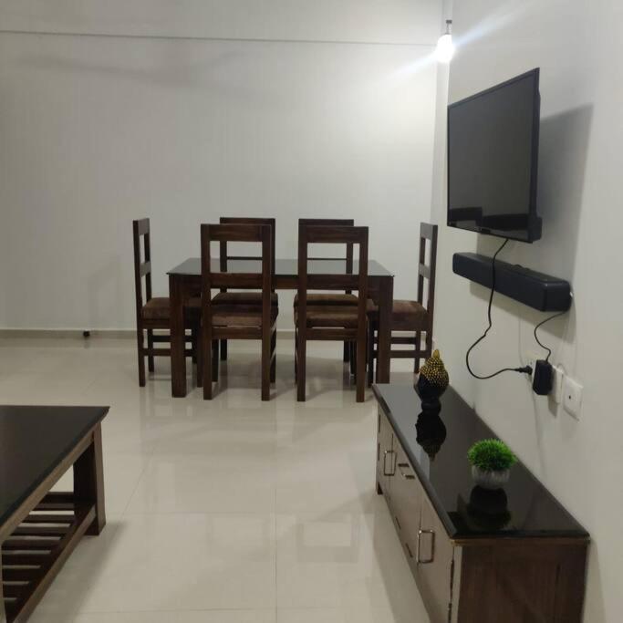 Kivi'S Kozy 2Bhk Luxurious Apartment Goa By Leela Homes Arpora Eksteriør bilde